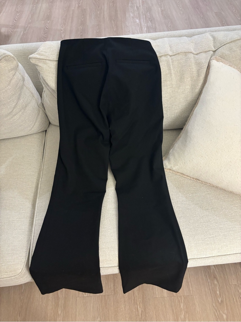 Abercrombie & Fitch Forme Bootcut Pant in Black - Picture 5 of 5